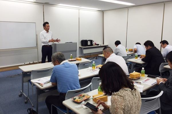 �G�[�g�X��@�u���̗l�q