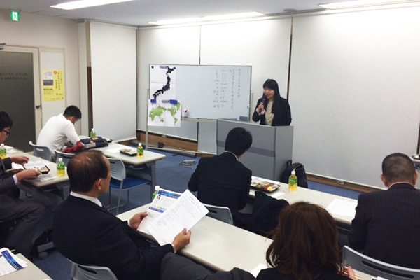 �G�[�g�X��@�u���̗l�q