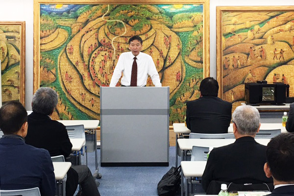 �G�[�g�X��@�u���̗l�q