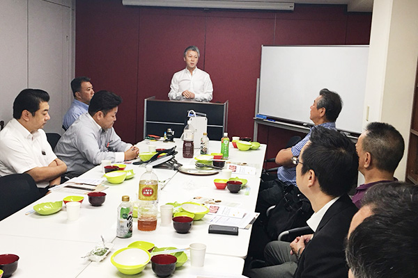 �G�[�g�X��@�u���̗l�q