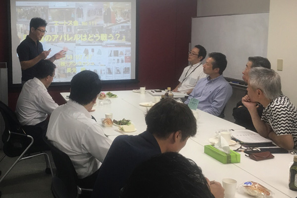 �G�[�g�X��@�u���̗l�q