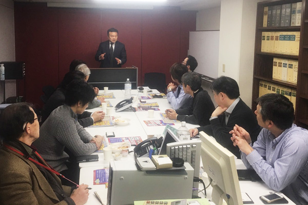 �G�[�g�X��@�u���̗l�q