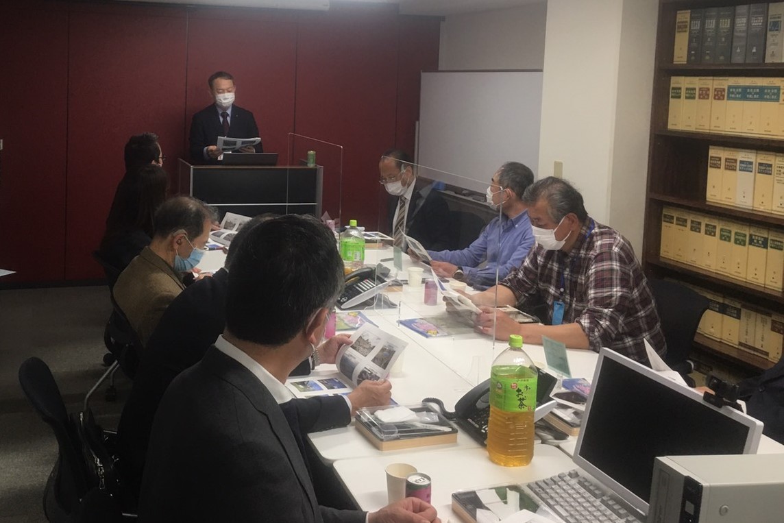 �G�[�g�X��@�u���̗l�q