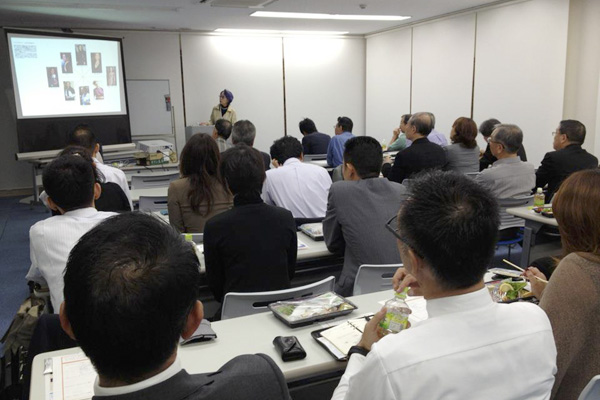 �G�[�g�X��@�u���̗l�q